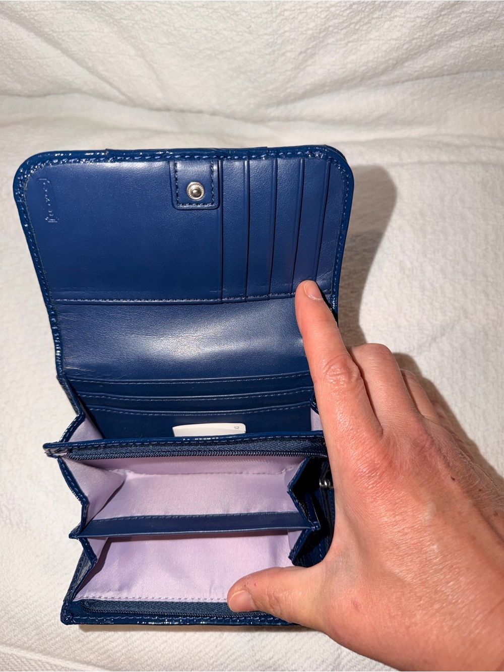 Coach Cobalt Blue Patent Satchel with Polished Hardware with Matching Wallet. - Picture 7 of 8